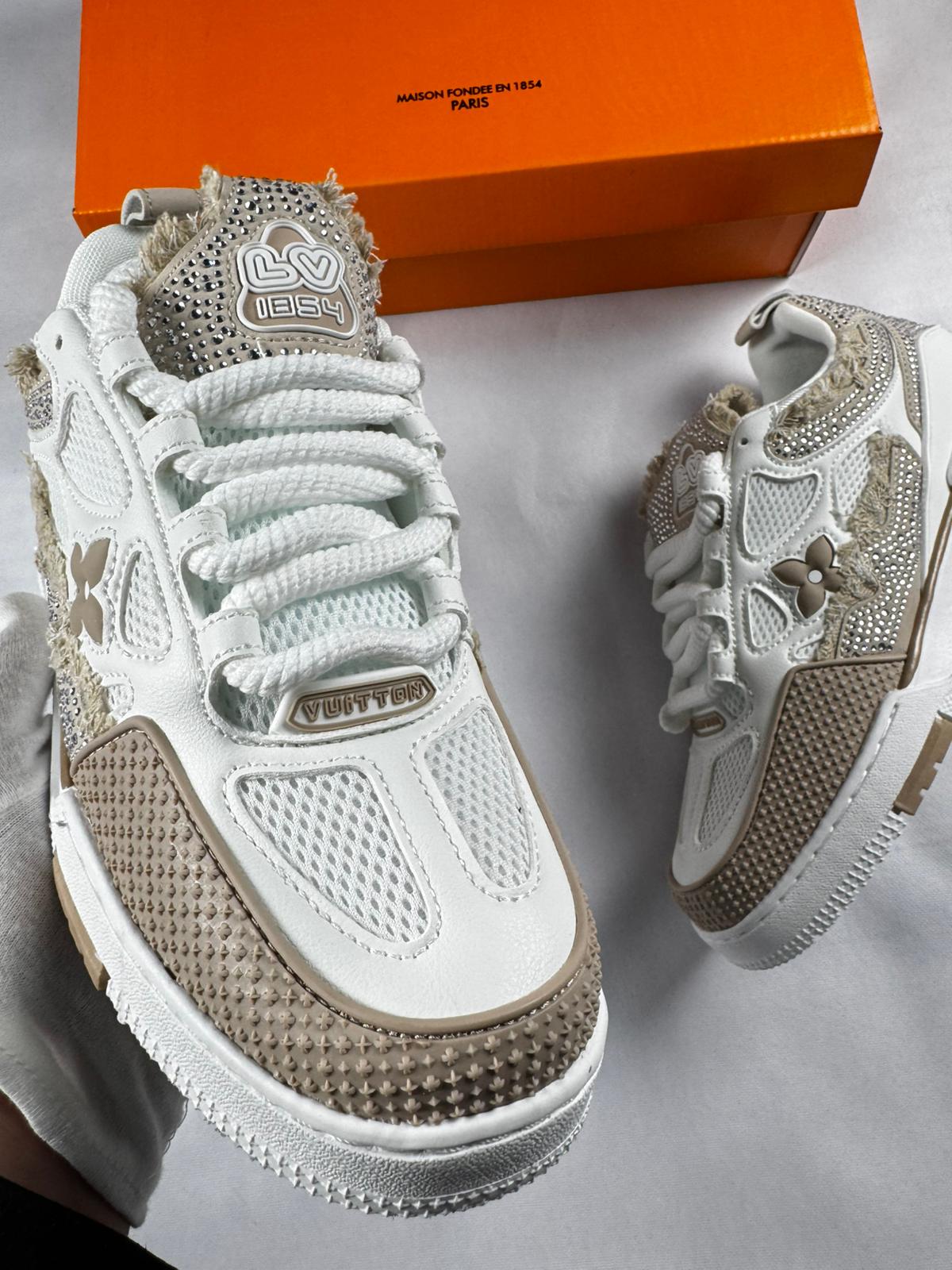 Louis Vuitton Skate Brown Shiny Stones