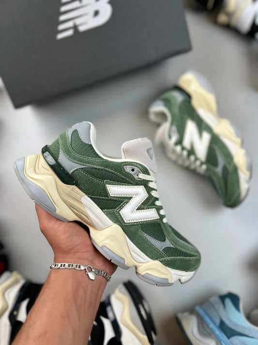 New Balance 9060 Green