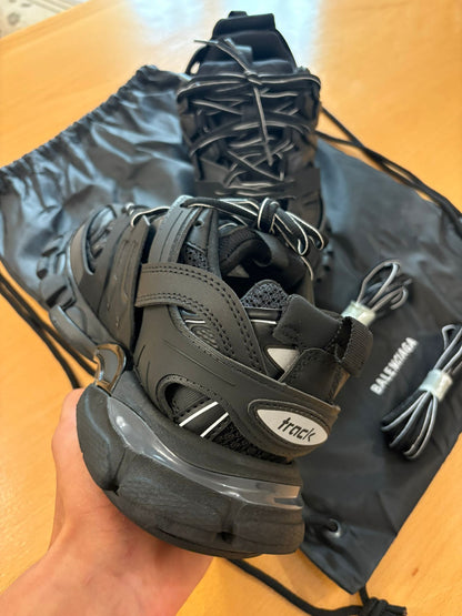 Balenciaga Track Black