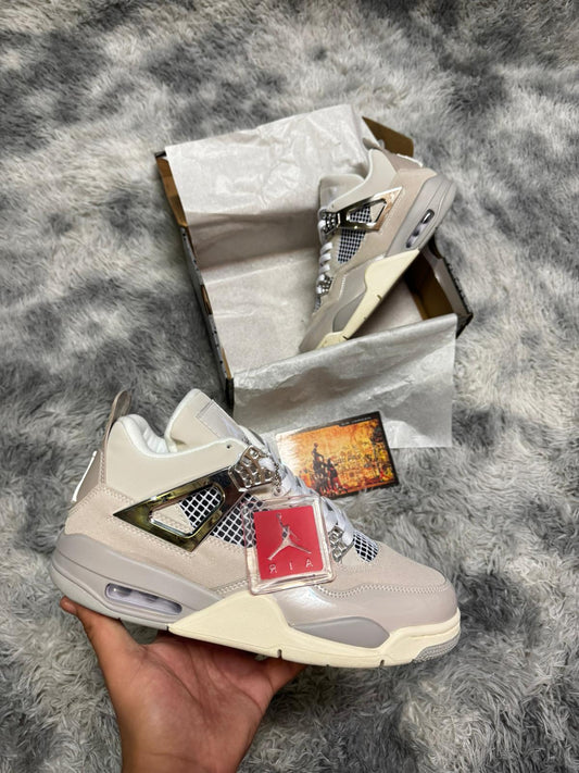 Jordan Retro 4 Frozen Moments