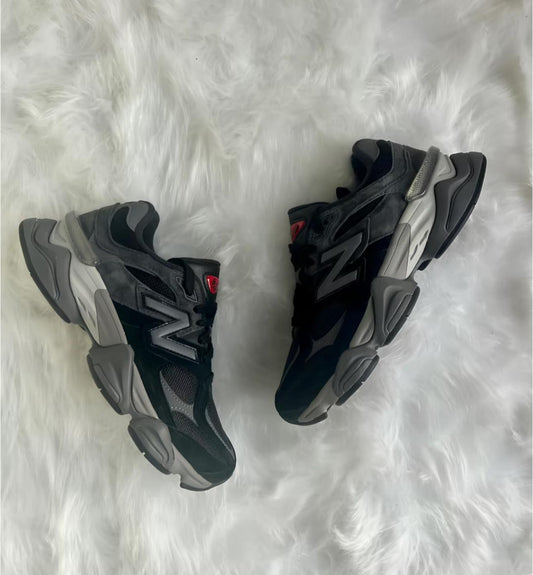 New Balance 9060 Grey