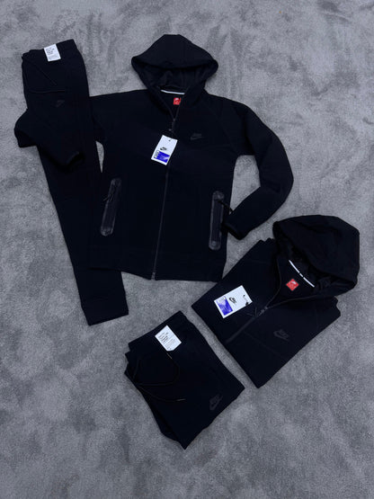 Nike Tech Fleece 2025 Black