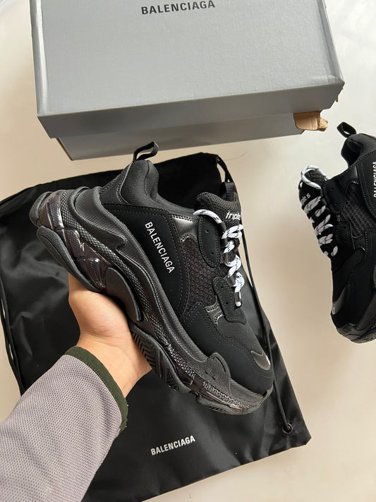 Balenciaga Triple S Black