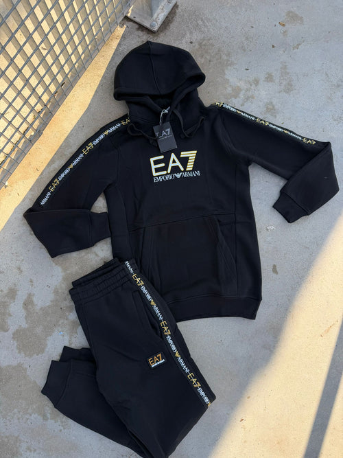 Chandal Armani EA7 Black Gold