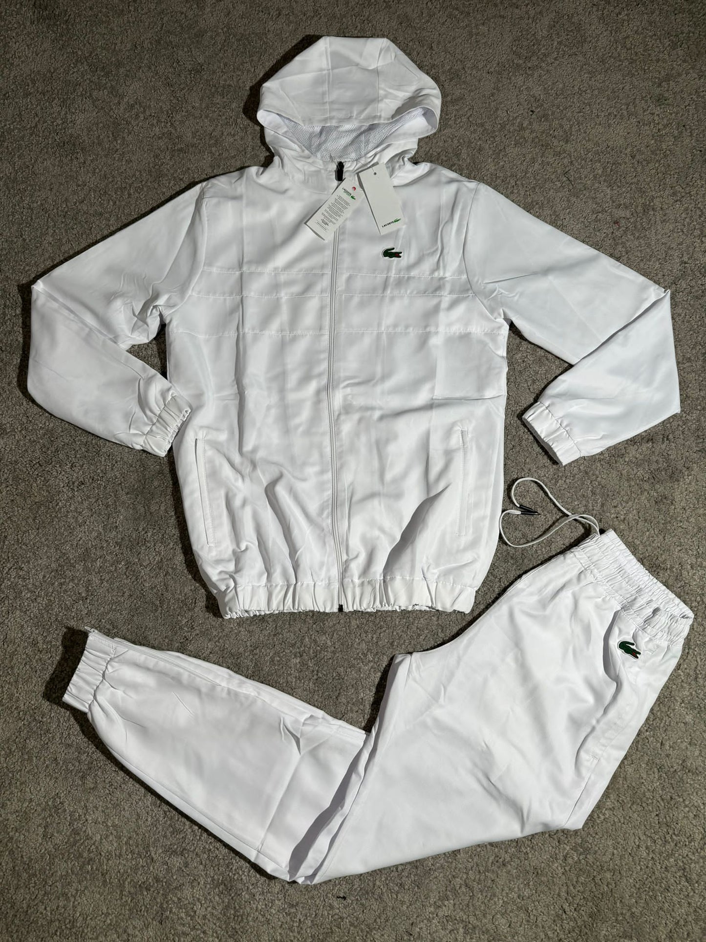 Chandal Lacoste 2025