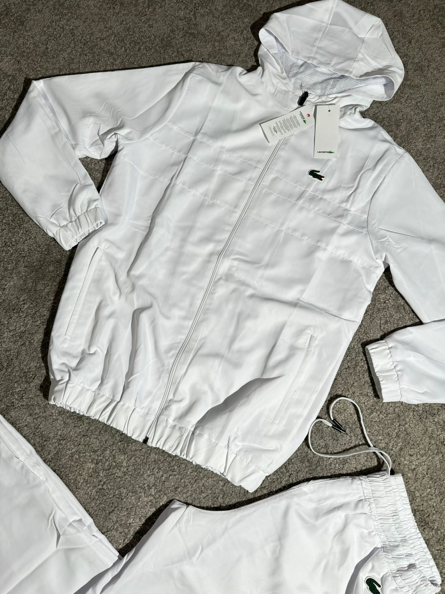 Chandal Lacoste 2025