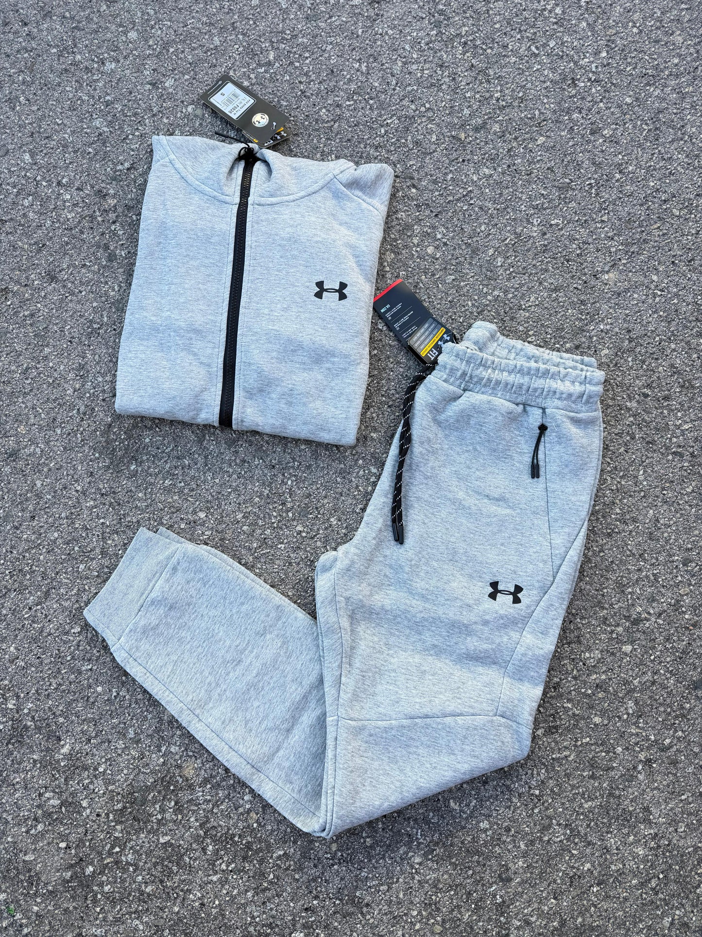 Under Armour Tech Grey