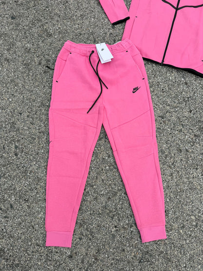 Nike Tech Fleece Pink
