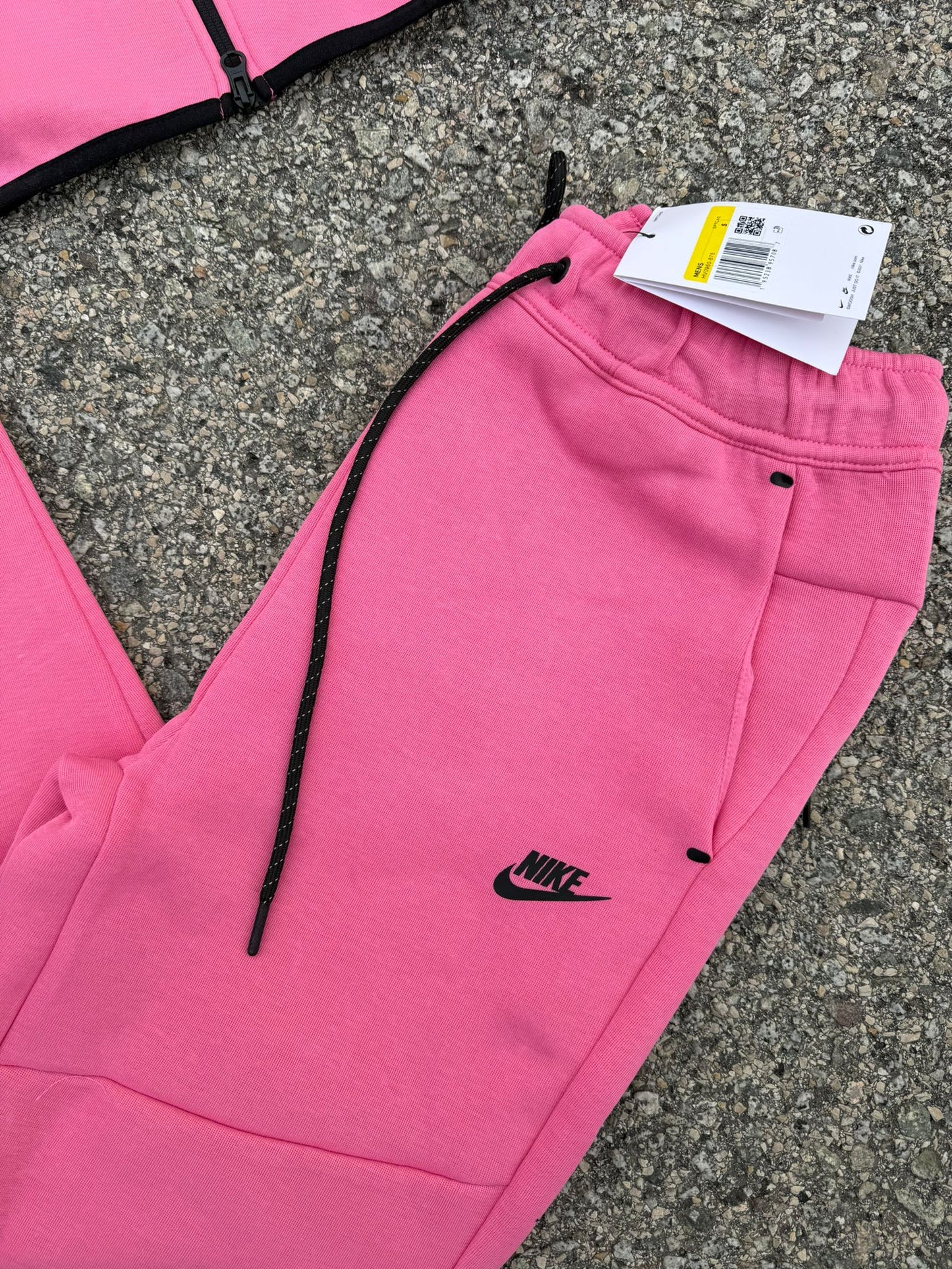 Nike Tech Fleece Pink
