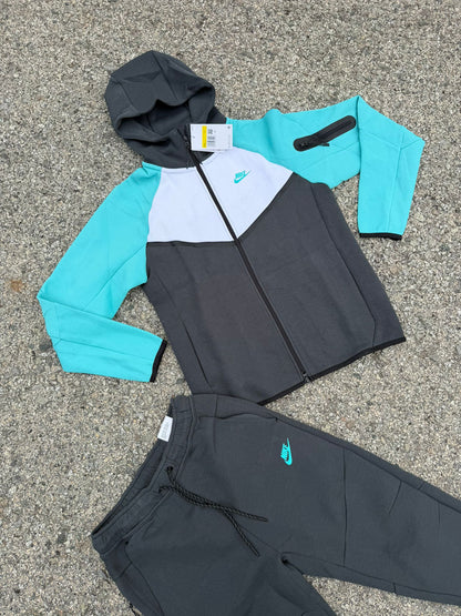 Nike Tech Fleece Grey And Blue
