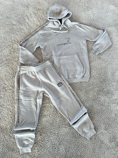 Chandal Armani EA7 Grey