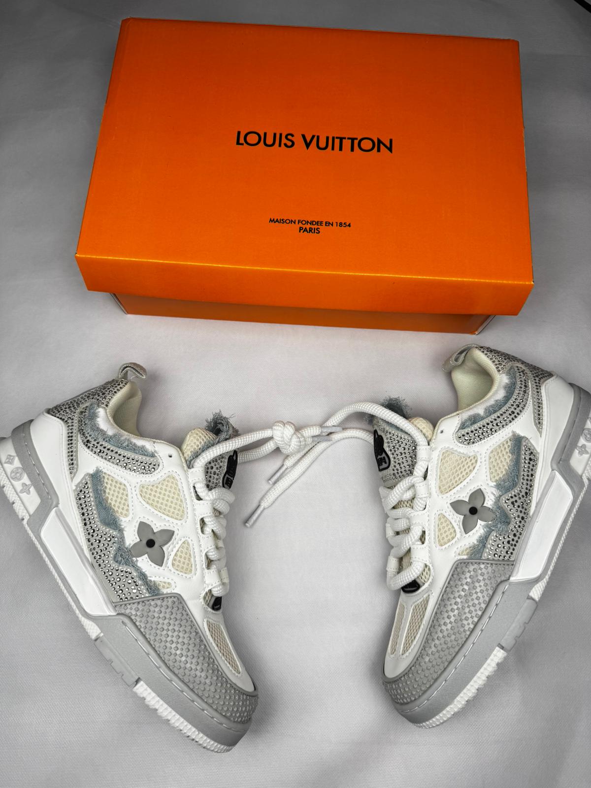 Louis Vuitton Skate Shiny Gray Stones